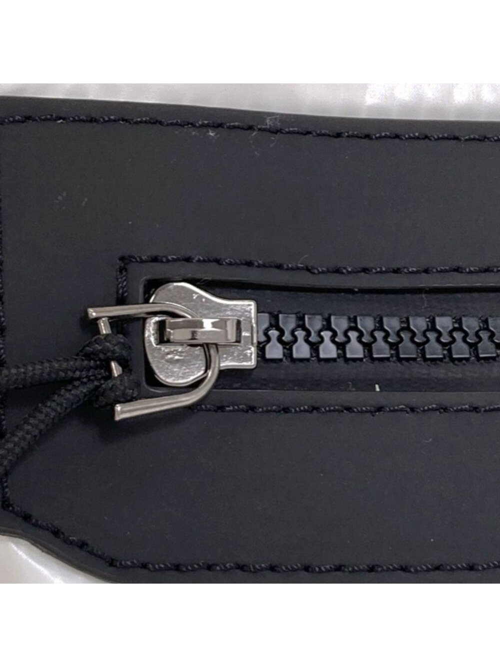 Moncler Logo Tote Nylon - Picture 10 of 15
